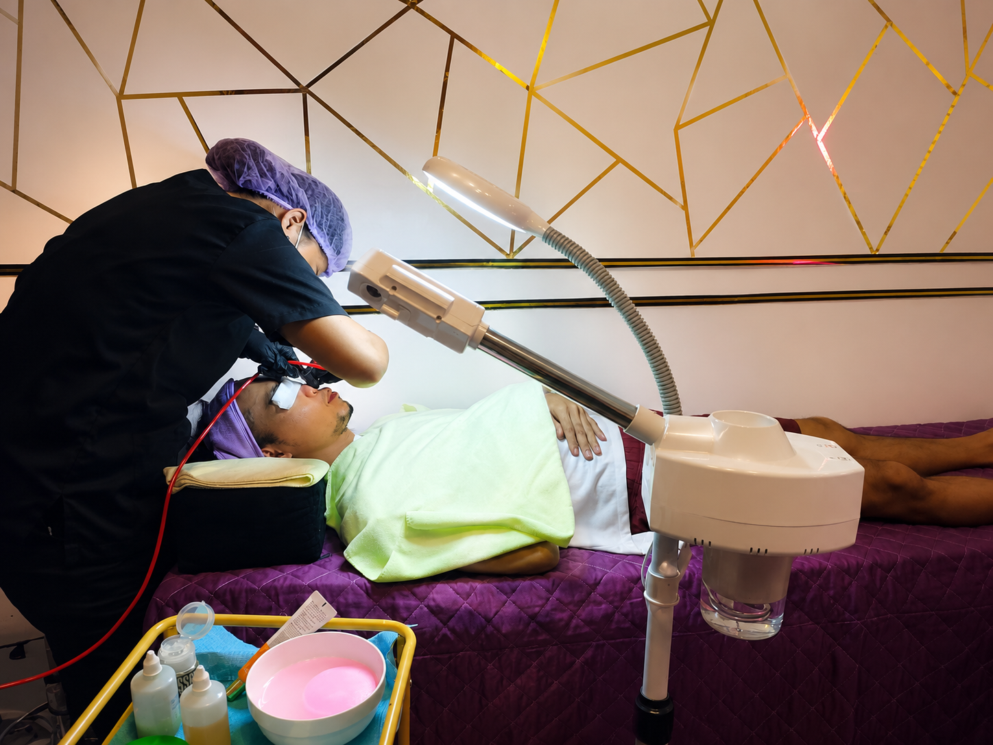 Camiguin Isle Aesthetic Clinic and Nails Salon